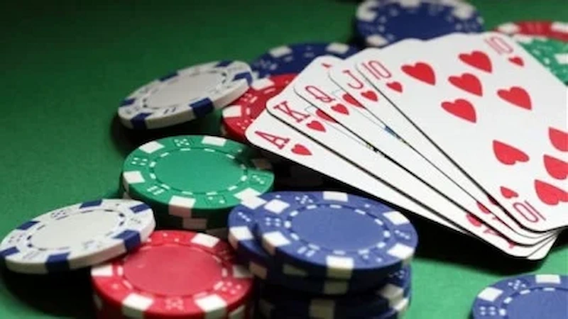 Cách Thức Rút Lá Thứ Ba Trong Baccarat Hoạt Động Như Thế Nào?